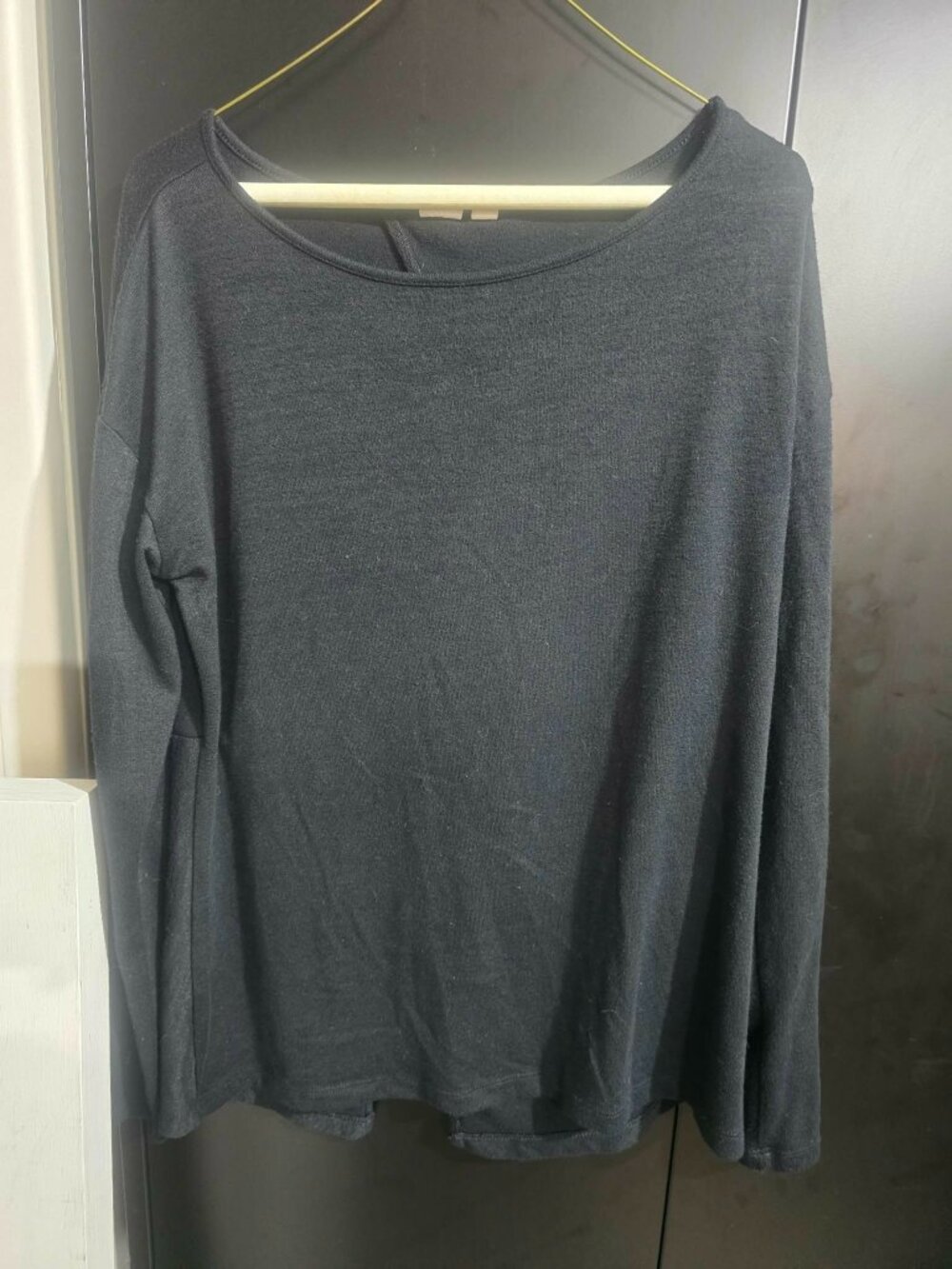 GAP Black Long Sleeve Top Size L